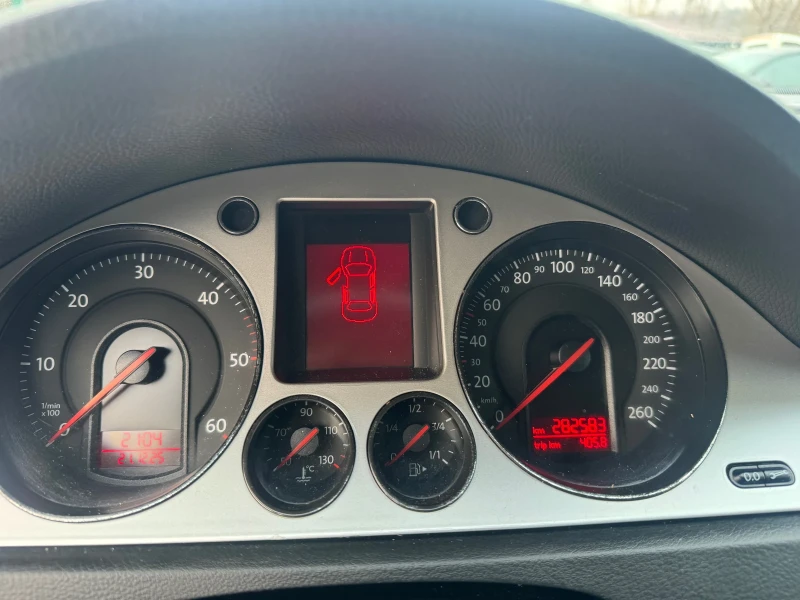 VW Passat 1.9 TDI 110kc, снимка 7 - Автомобили и джипове - 52888121