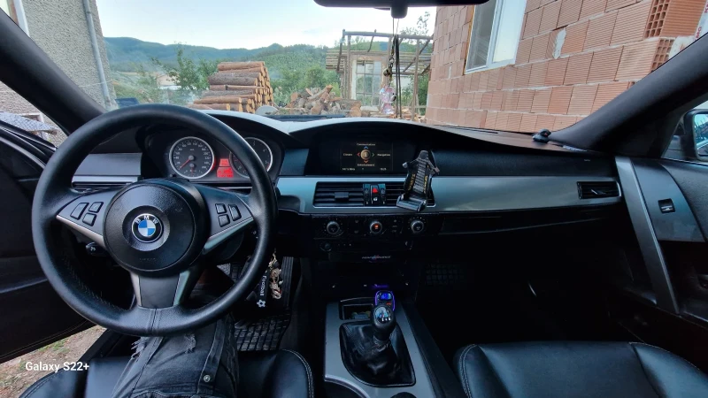 BMW 530 Доста екстри за модела , снимка 5 - Автомобили и джипове - 52937329