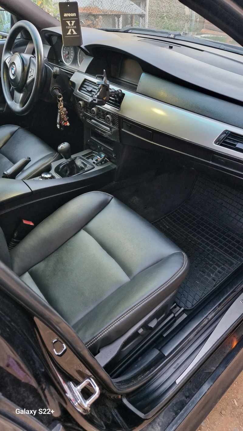 BMW 530 Доста екстри за модела , снимка 3 - Автомобили и джипове - 52937329