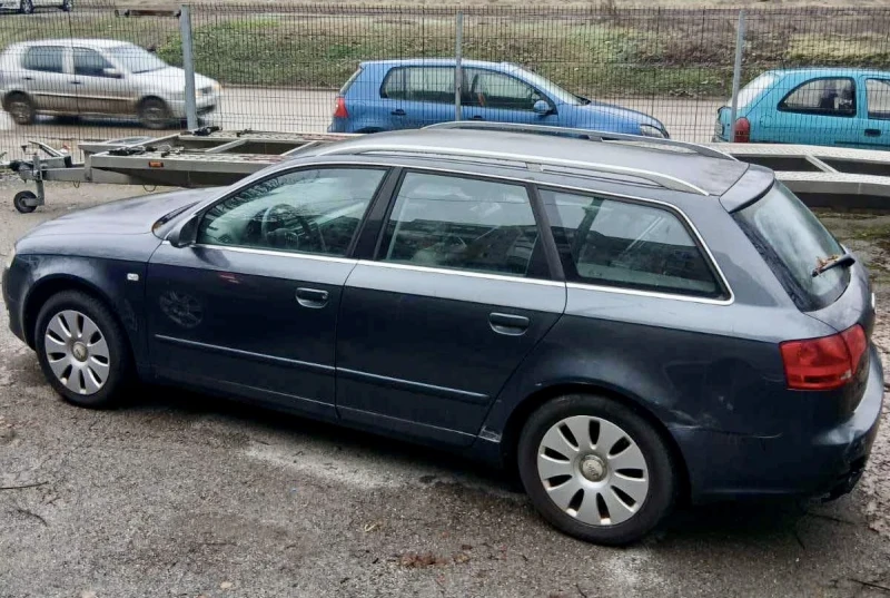 Audi A4 2.0 turbo, снимка 12 - Автомобили и джипове - 53539079