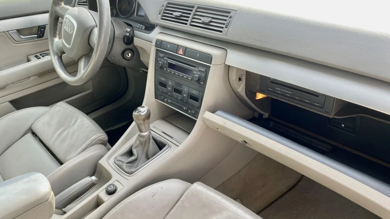 Audi A4 2.0 turbo, снимка 6 - Автомобили и джипове - 53539079