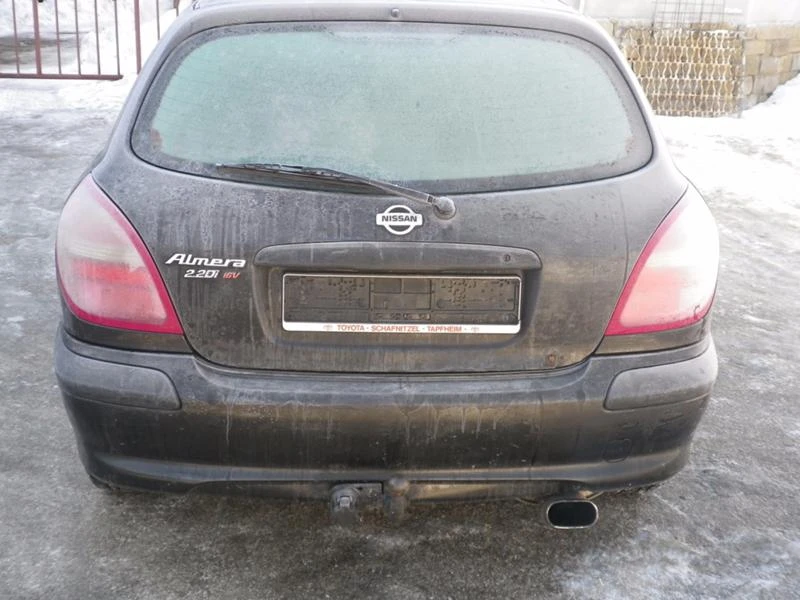 Nissan Almera 2.2 TD, снимка 4 - Автомобили и джипове - 43182231