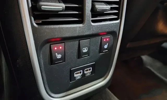 Chrysler 300c | Mobile.bg   16