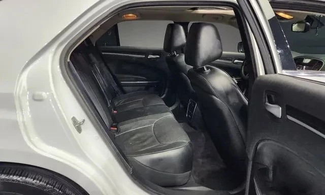 Chrysler 300c | Mobile.bg   12