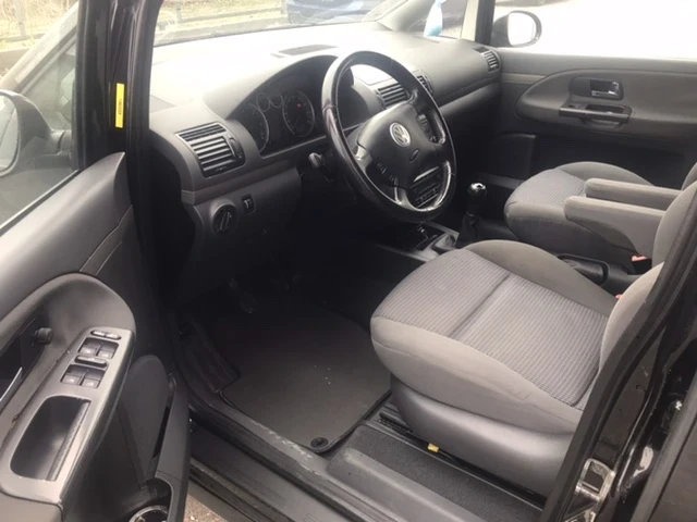 VW Sharan 7 места/Navi/, снимка 7 - Автомобили и джипове - 53615793