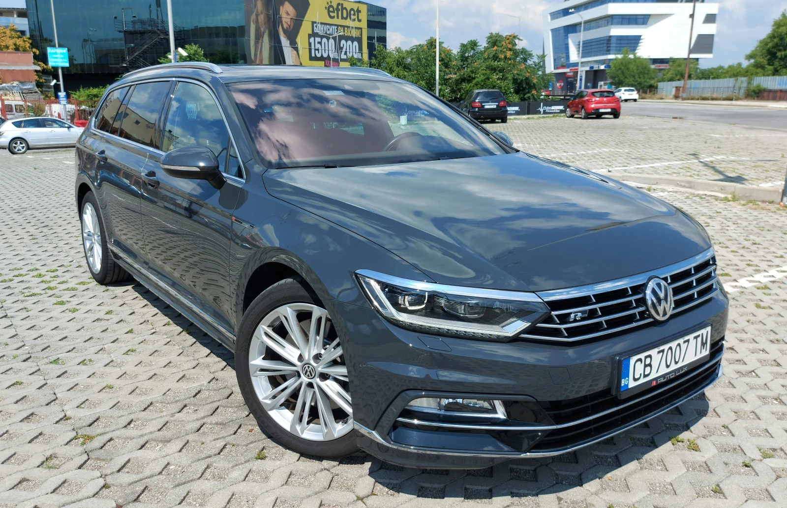 VW Passat 2.0Bi-TDI R-Line 125000 км - изображение 3