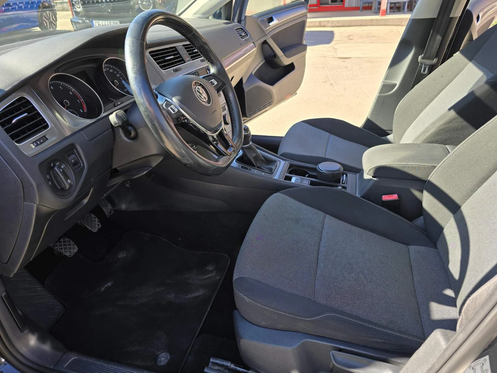 VW Golf 1.2 BENZ | Mobile.bg   13