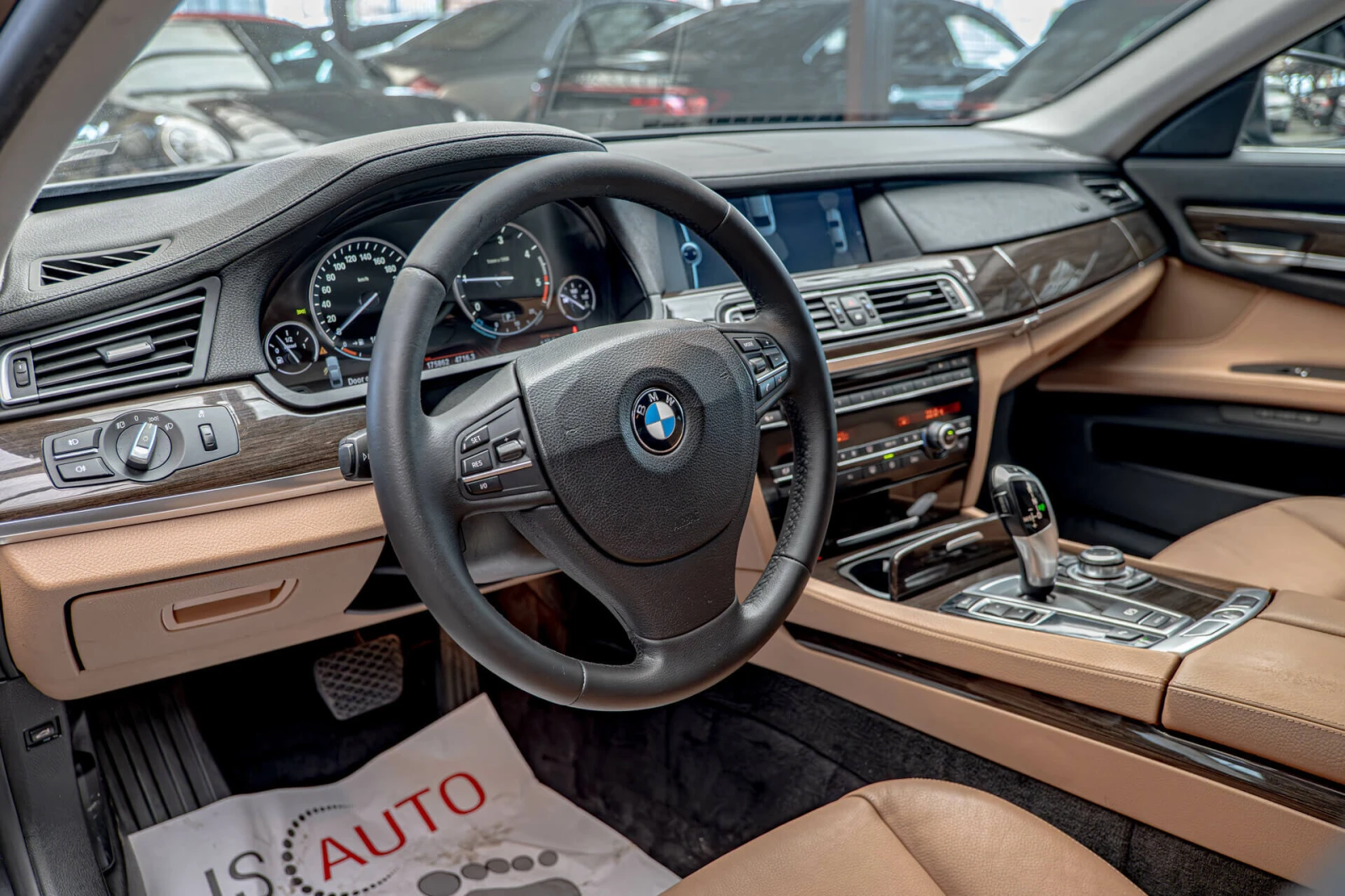 BMW 730 Dynamic Xenon/PDC/Ambient/Bluetooth - изображение 4