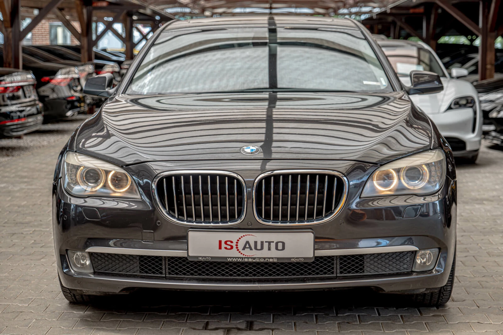 BMW 730 Dynamic Xenon/PDC/Ambient/Bluetooth - изображение 2