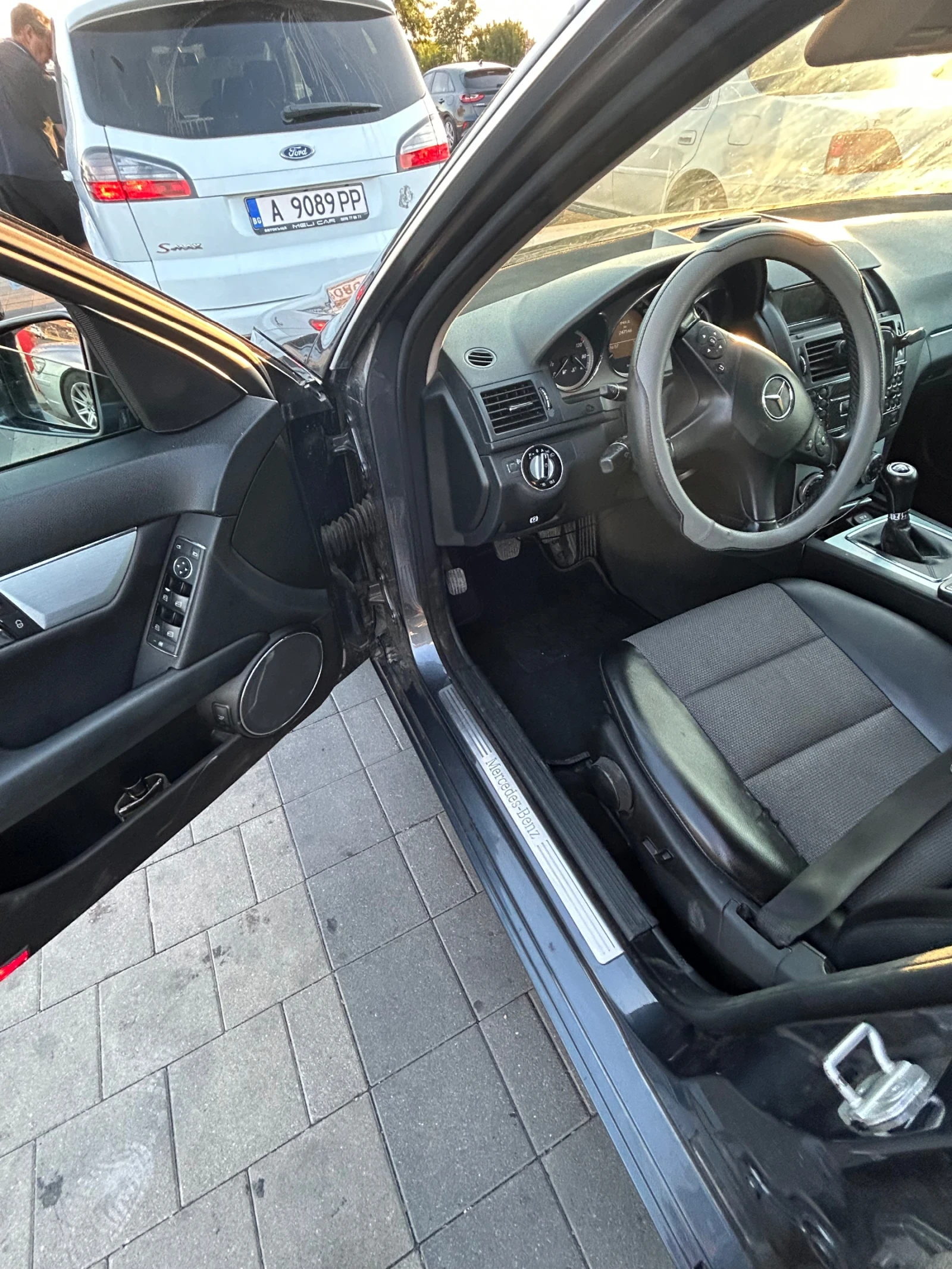 Mercedes-Benz C 250  - изображение 7