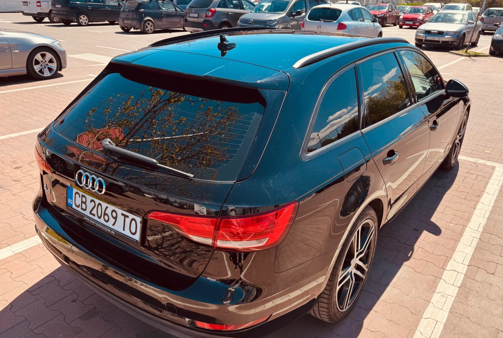 Audi A4 B9 2.0TDI Бартер, снимка 15 - Автомобили и джипове - 53848043