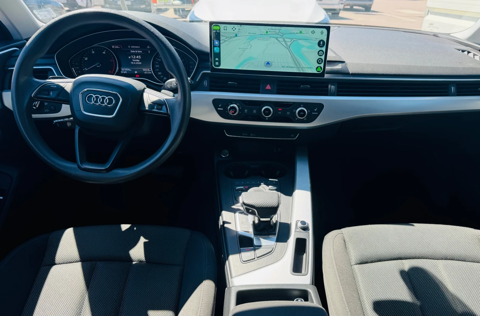 Audi A4 B9 2.0TDI Бартер, снимка 12 - Автомобили и джипове - 53848043