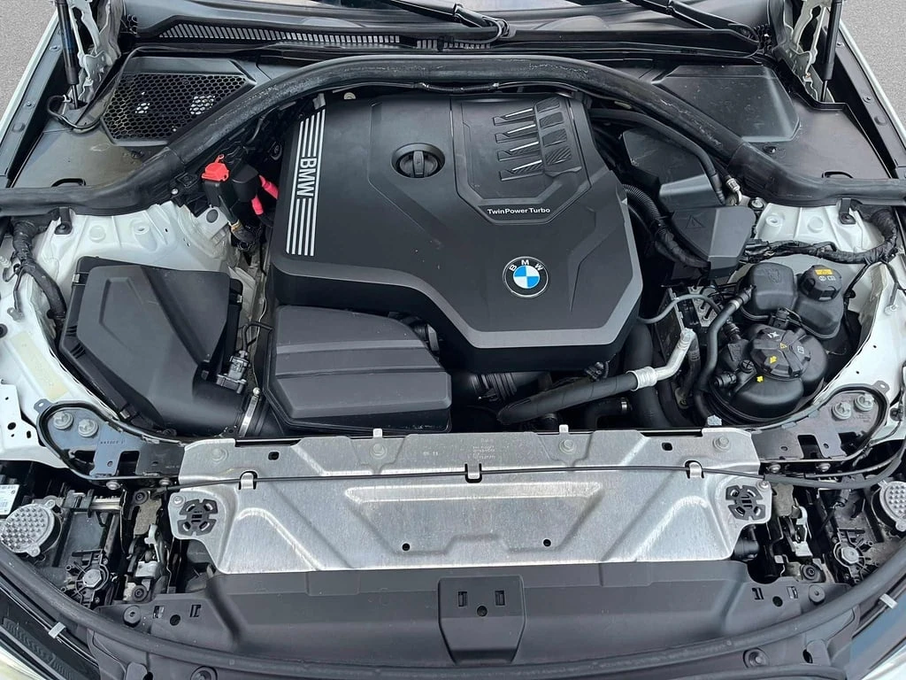 BMW 330 * xDrive * CARFAX *    | Mobile.bg   17