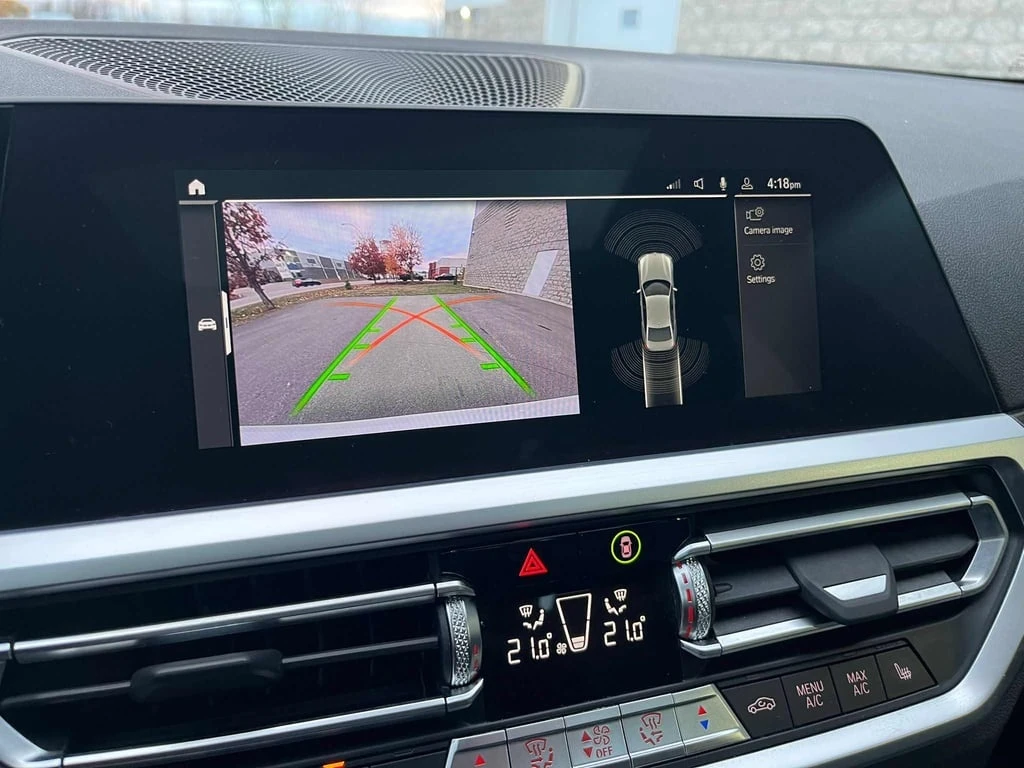 BMW 330 * xDrive * CARFAX *    | Mobile.bg   11