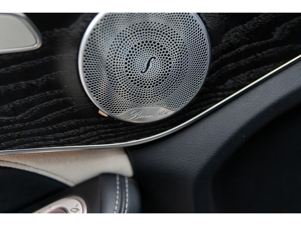 Mercedes-Benz C 63 AMG S* V8 Biturbo* PERFORMANCE EXHAUST* Keyless* PANO* | Mobile.bg � ����������� 13