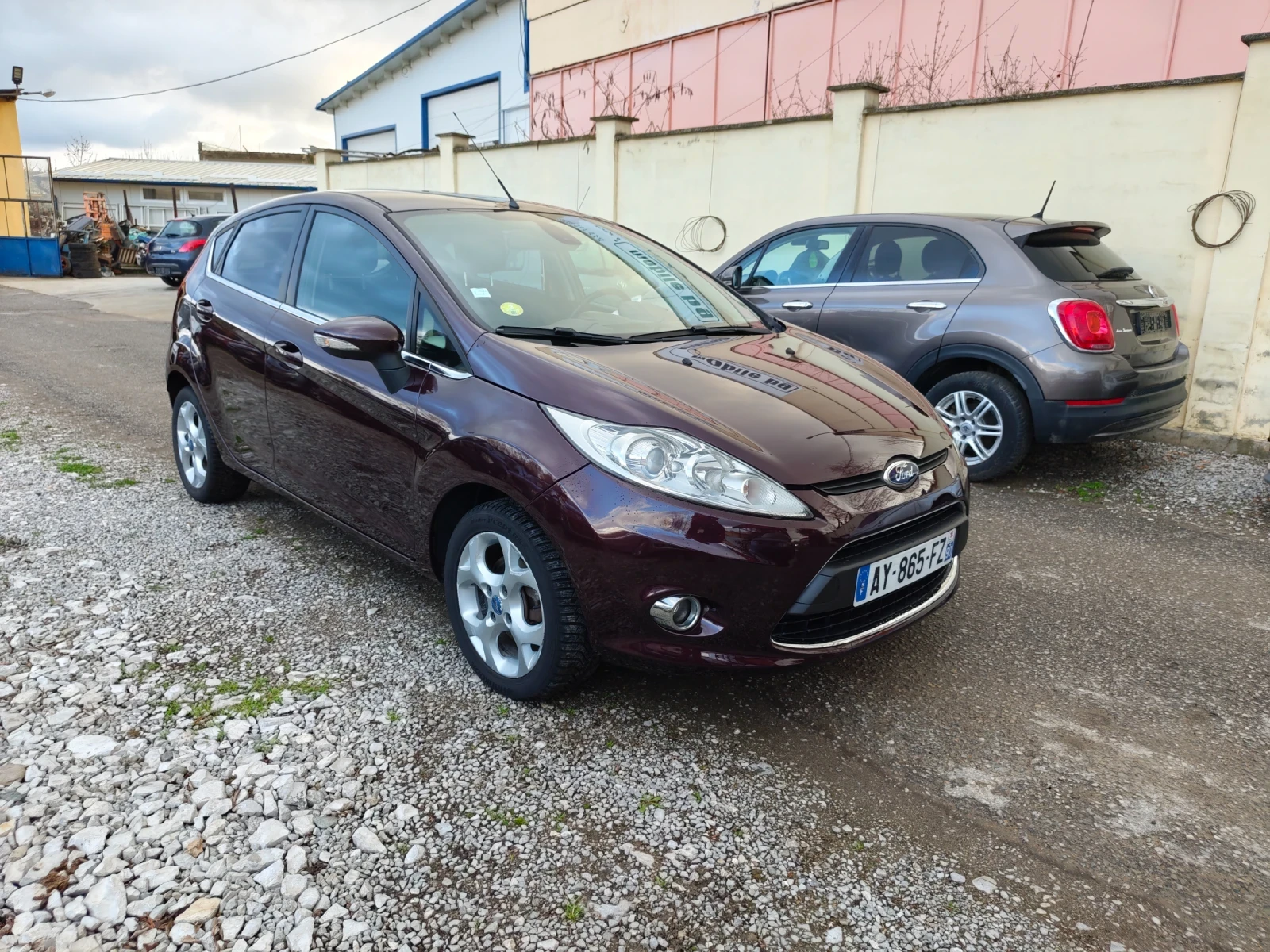 Ford Fiesta 1.6TDCI Titanium, снимка 2 - Автомобили и джипове - 54089494