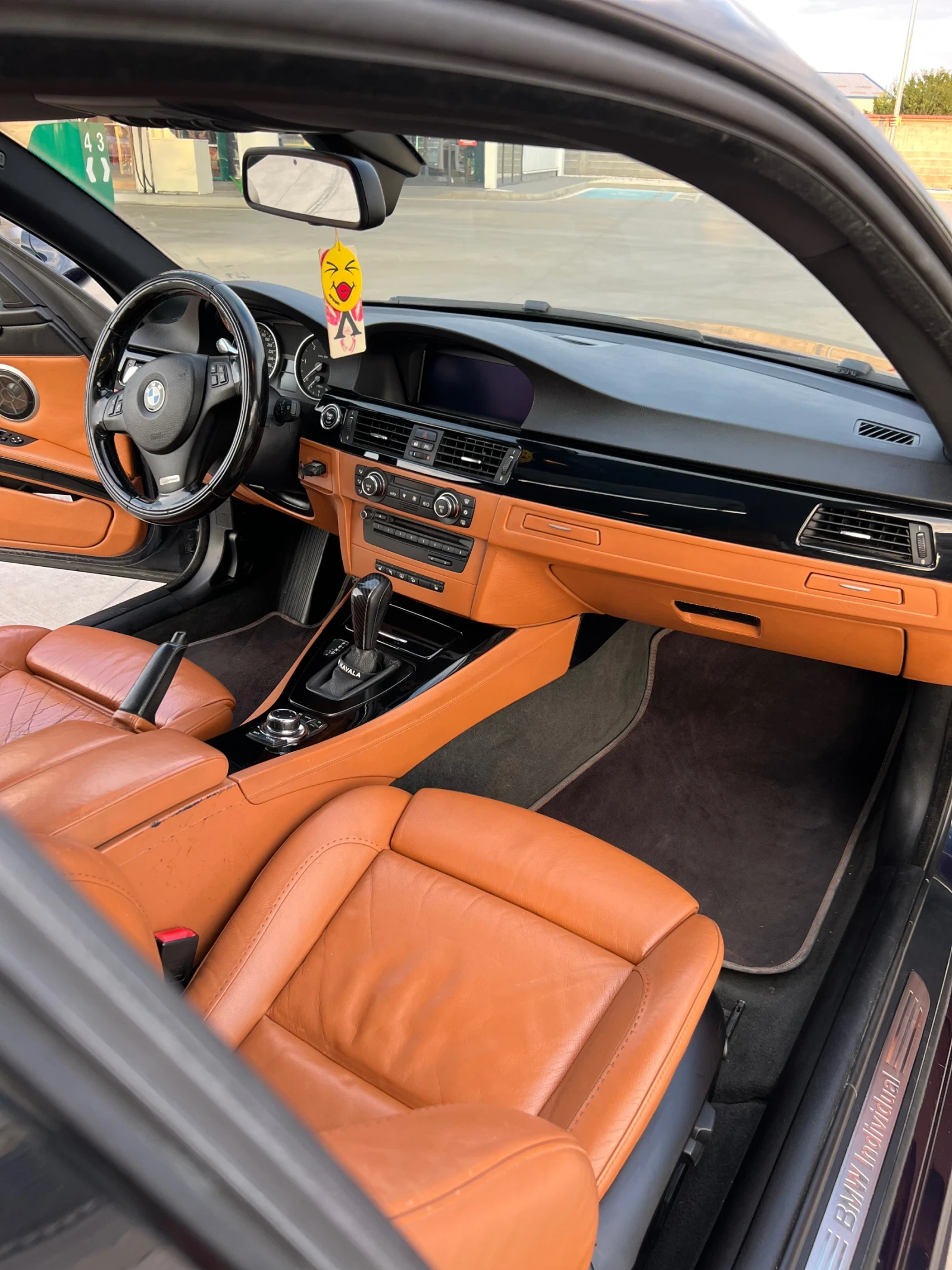 BMW 330 Individual , снимка 9 - Автомобили и джипове - 54896765