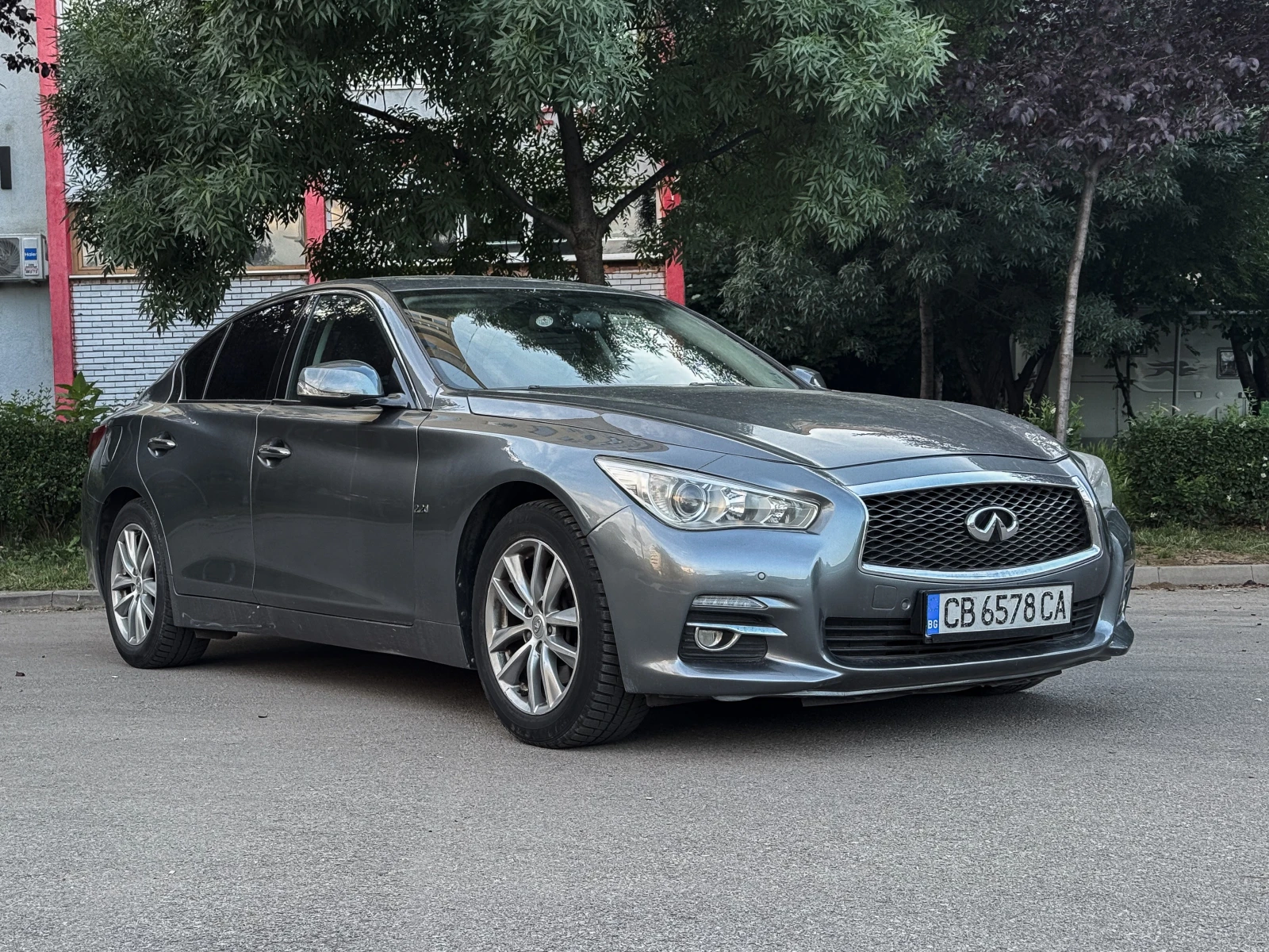 Infiniti Q50 2.2d 7G-Tronic