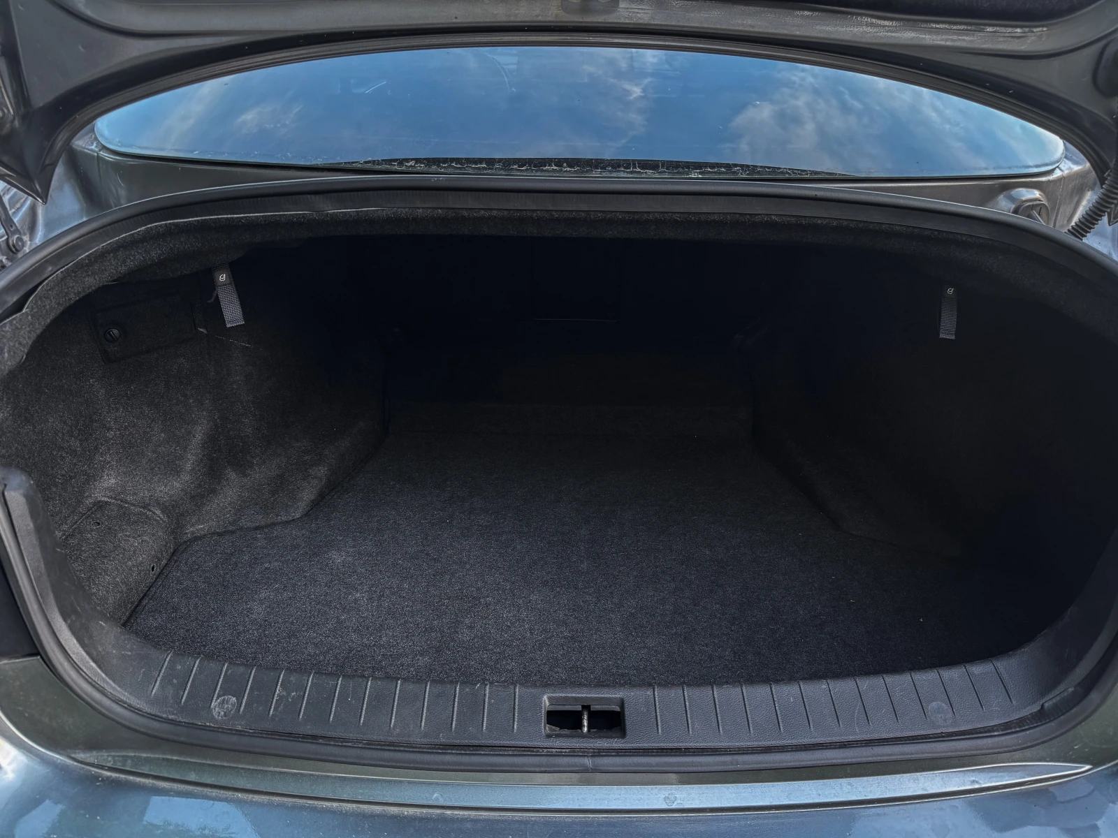 Infiniti Q50 2.2d 7G-Tronic, снимка 12 - Автомобили и джипове - 54970022