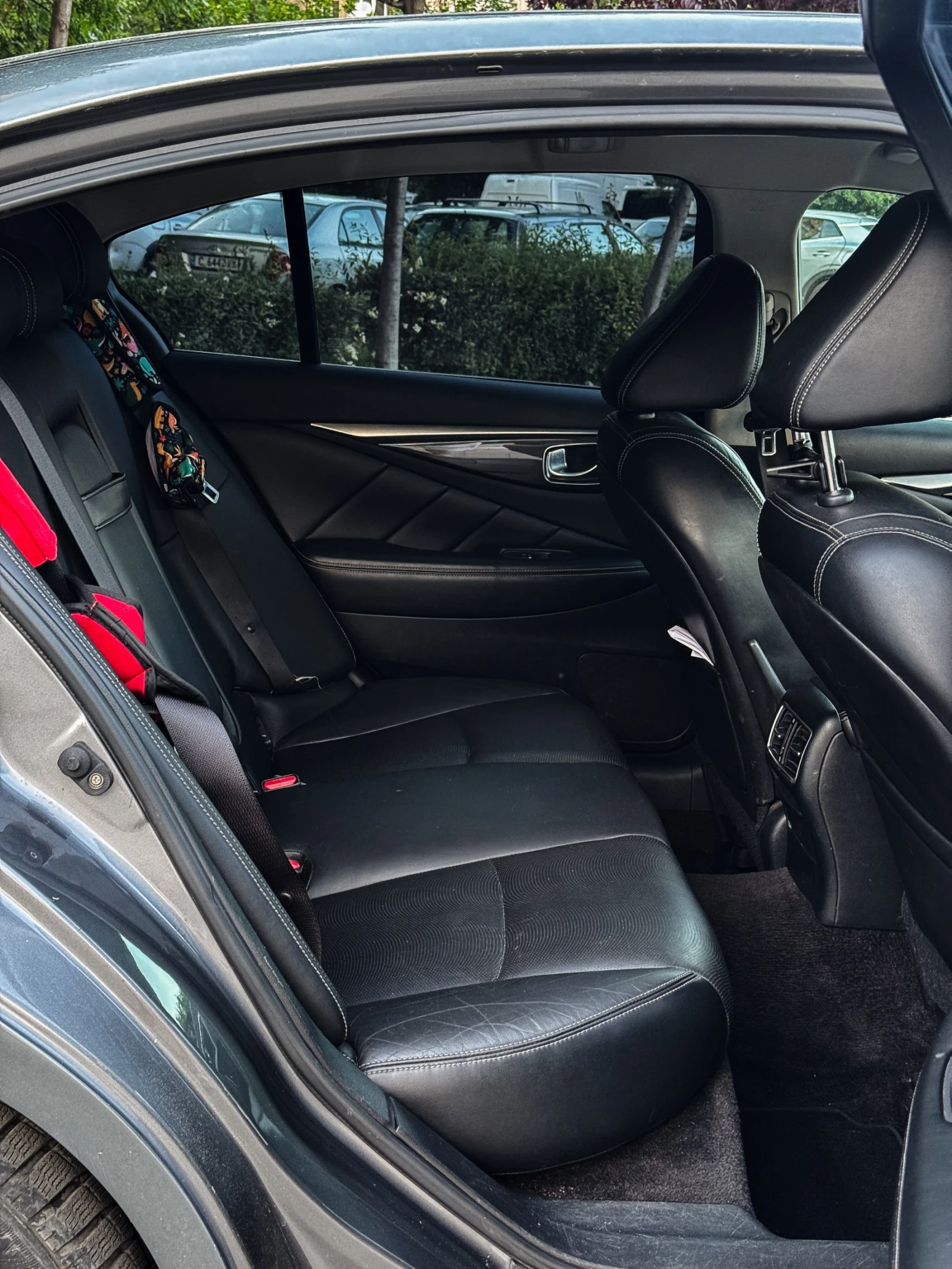 Infiniti Q50 2.2d 7G-Tronic, снимка 9 - Автомобили и джипове - 54970022