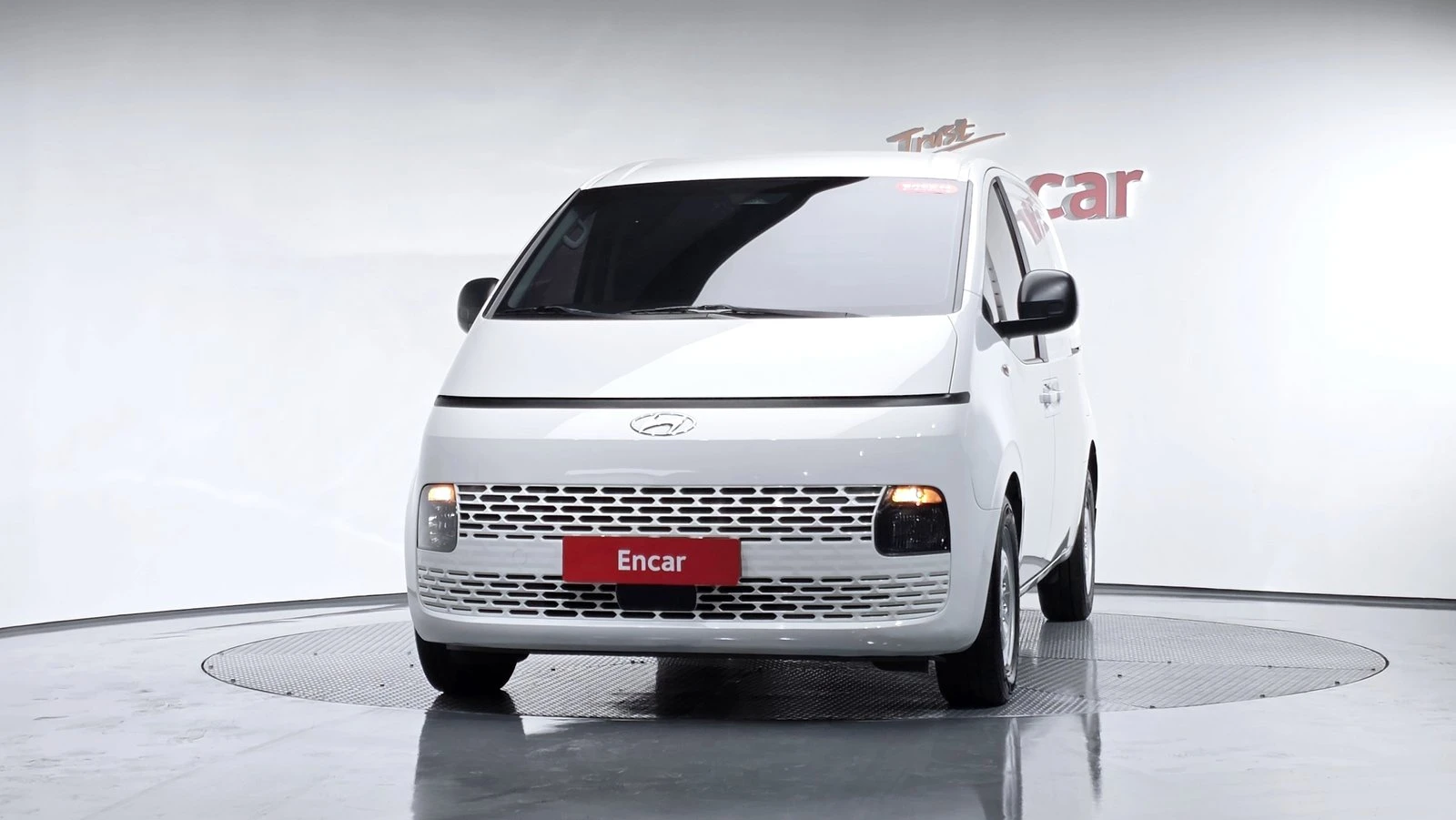 Hyundai Staria Cargo* BLIND SPOT* КРАЙНА ЦЕНА, снимка 3 - Автомобили и джипове - 55386975
