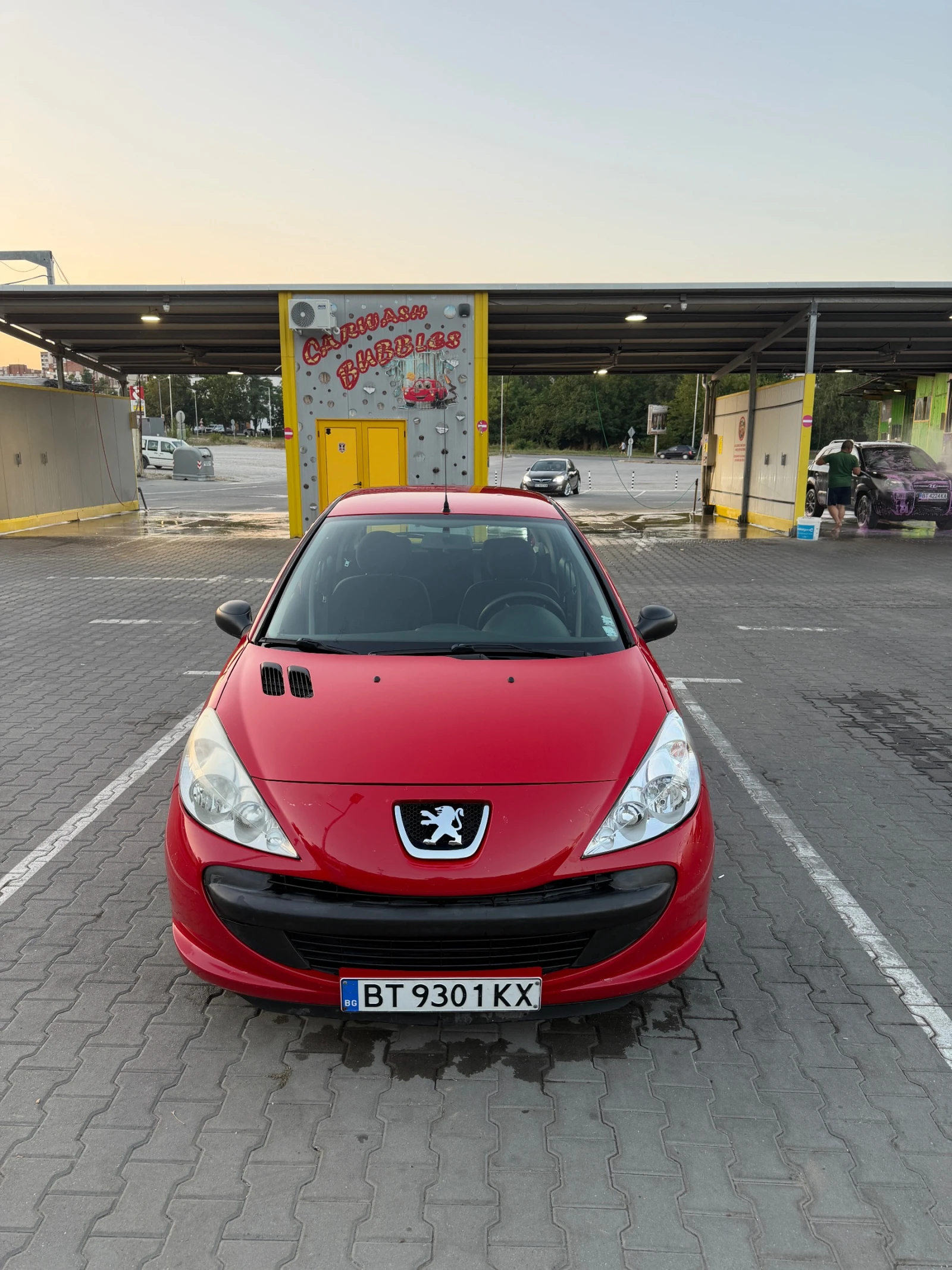 Peugeot 206 1.1i, снимка 7 - Автомобили и джипове - 55550422