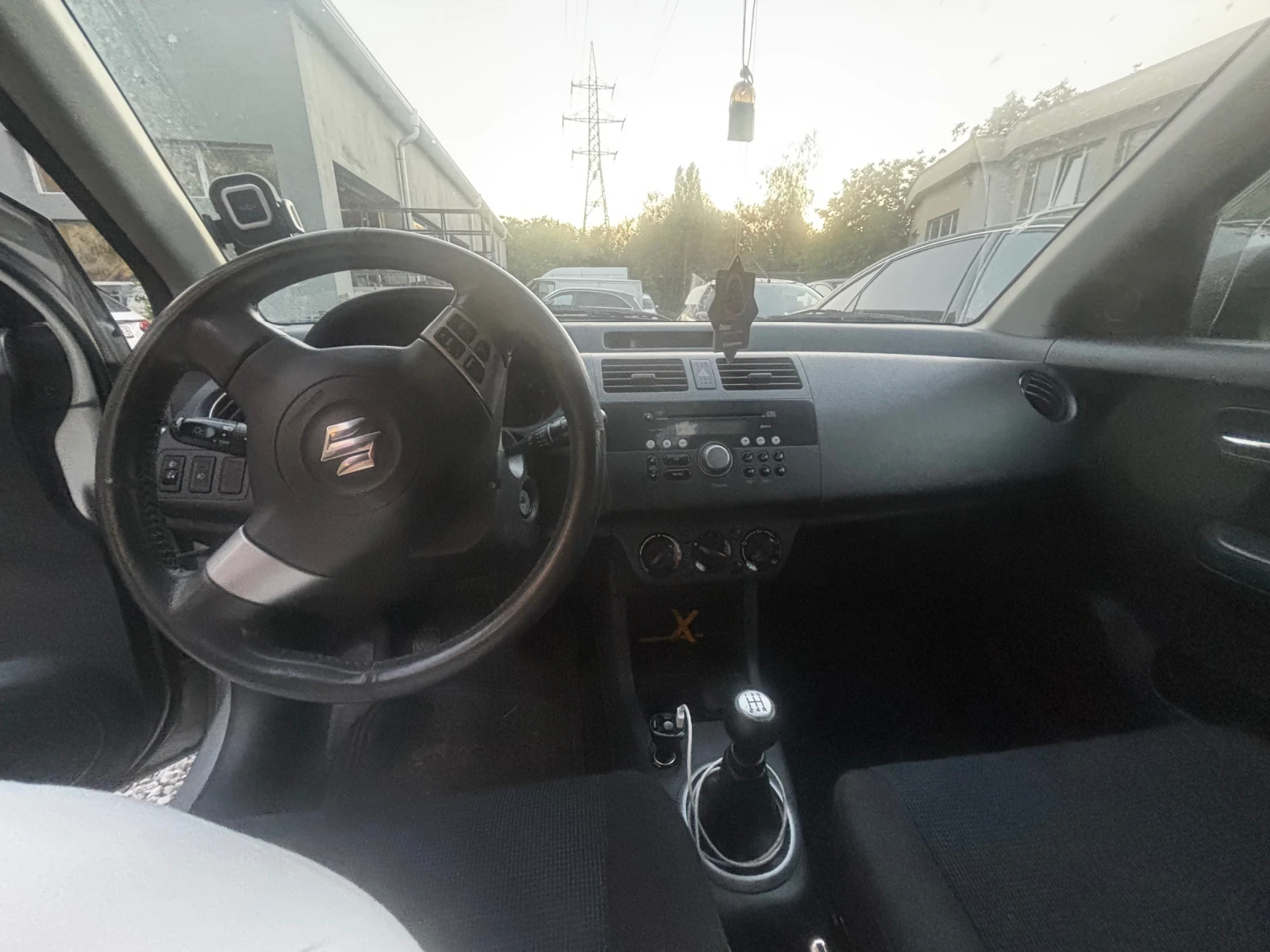 Suzuki Swift, снимка 5 - Автомобили и джипове - 55551976