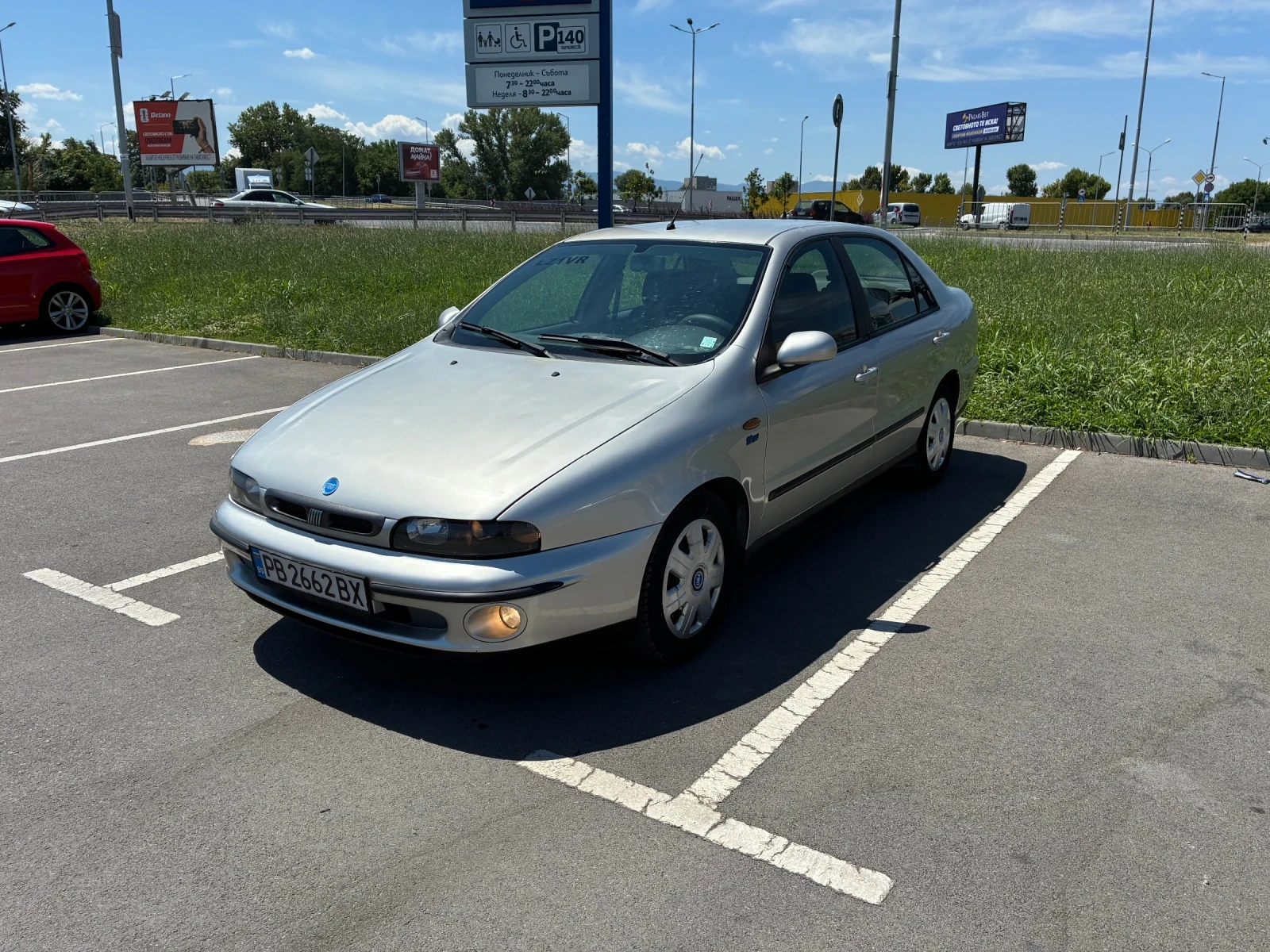 Fiat Marea 1.6 БЕНЗИН КЛИМАТИК 4ВРАТИ РЕГИСТРИРАНА ОБСЛУЖЕНА