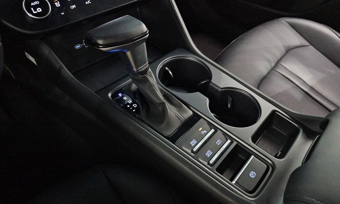 Hyundai Sonata 2.0 LPG Business 1  * koreiskikoli.bg * , снимка 9 - Автомобили и джипове - 55901223
