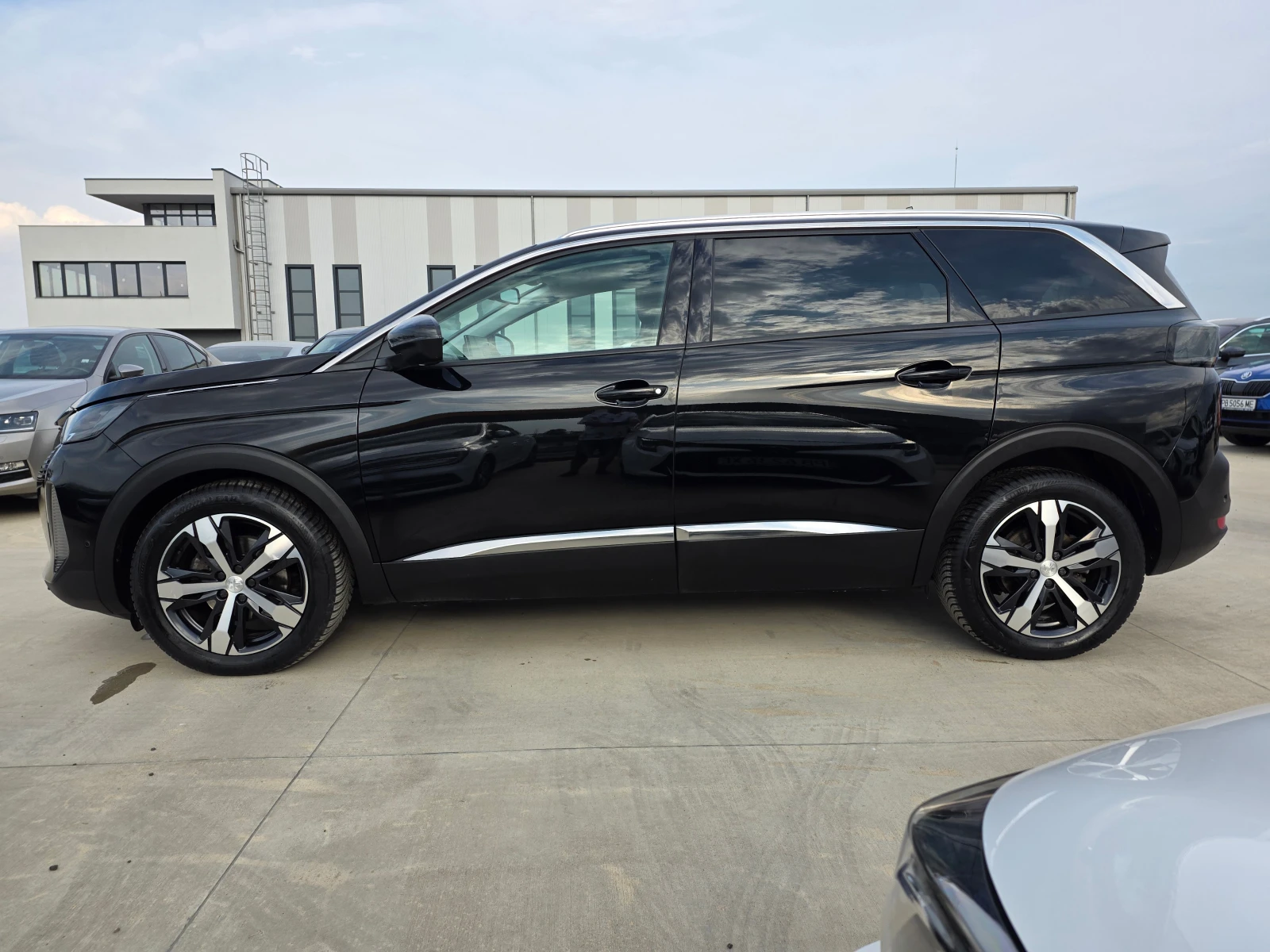 Peugeot 5008 С-Гаранция-7, м-А/Т-130кс, снимка 2 - Автомобили и джипове - 55929954