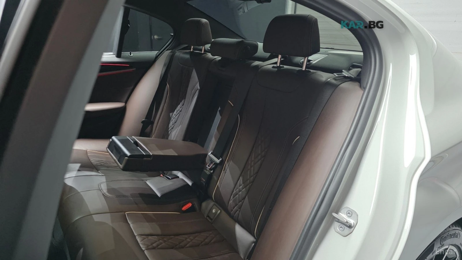 BMW 530 XDRIVE* MSPORT* HARMAN* DISTRONIC* ОБДУХ* 360* HUD, снимка 11 - Автомобили и джипове - 55990534