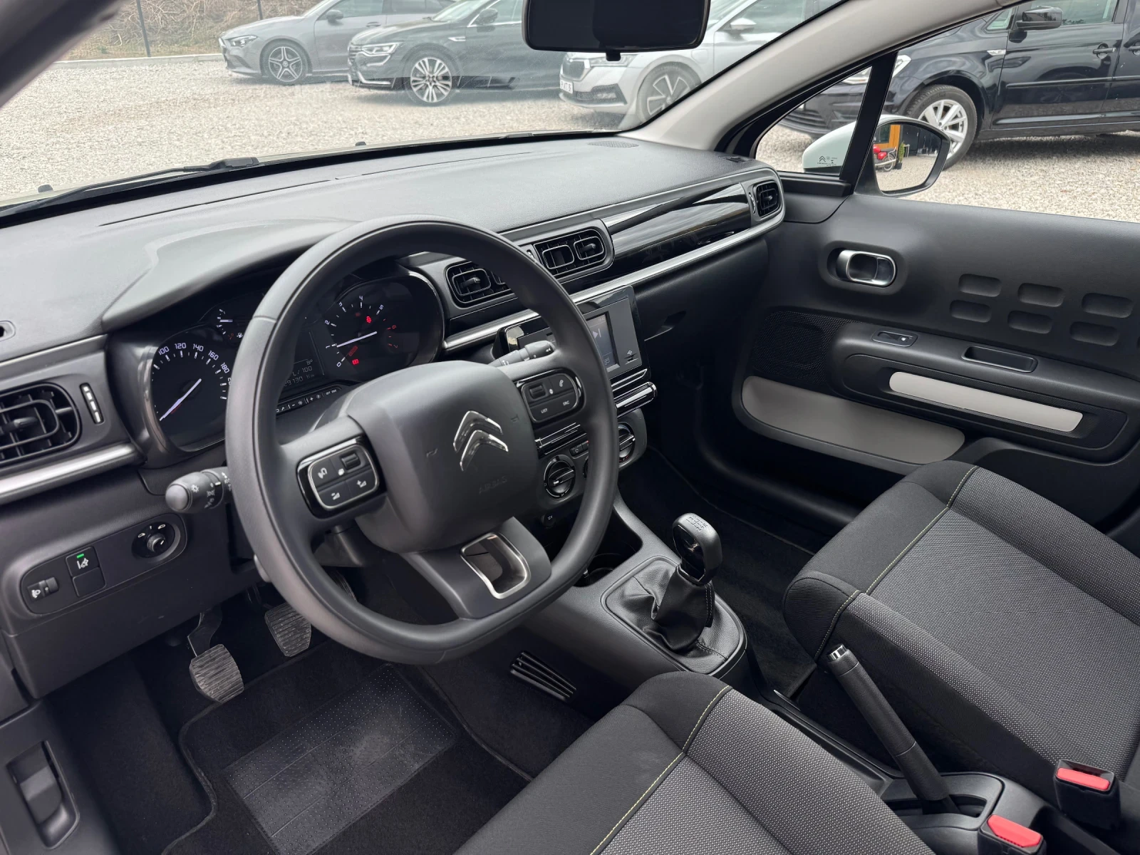 Citroen C3 1.2 Puretech /СОБСТВЕН ЛИЗИНГ/, снимка 10 - Автомобили и джипове - 56441235