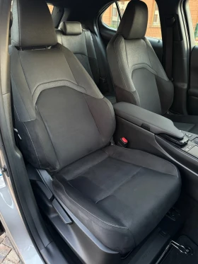 Lexus UX 250h [[[ 4Х4 ]]] ГАРАНЦИОНЕН | ПЪЛНА ИСТОРИЯ В ЛЕКСУС, снимка 11