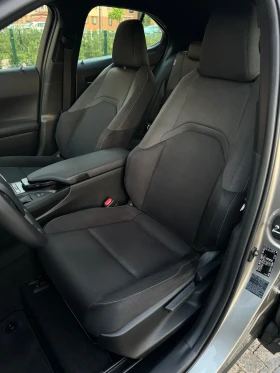 Lexus UX 250h [[[ 4Х4 ]]] ГАРАНЦИОНЕН | ПЪЛНА ИСТОРИЯ В ЛЕКСУС, снимка 10