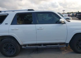 Toyota 4runner SR5 PREMIUM, снимка 12