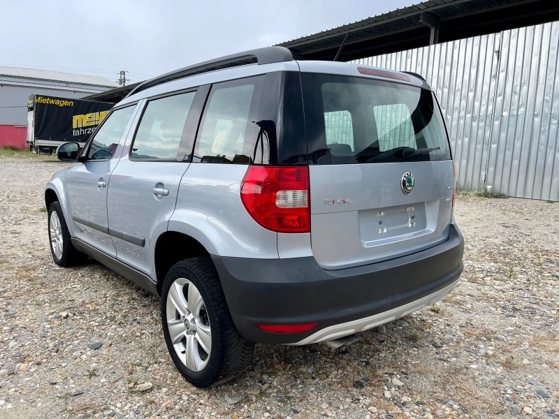 Skoda Yeti 2.0 TDI 4X4, снимка 3 - Автомобили и джипове - 42179168