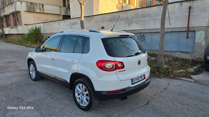 VW Tiguan 2.0tdi  avtomat, снимка 12 - Автомобили и джипове - 48074040