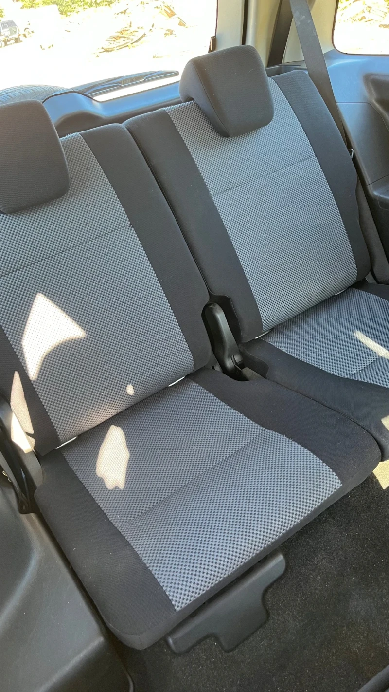 Suzuki Grand vitara, снимка 9 - Автомобили и джипове - 52673696