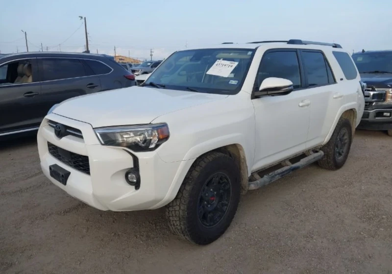 Toyota 4runner SR5 PREMIUM, снимка 2 - Автомобили и джипове - 53339454