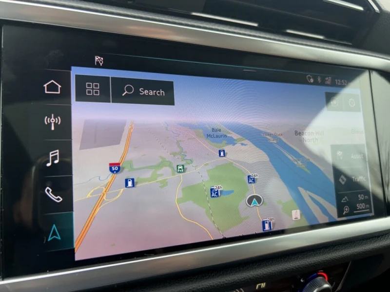 Audi Q3 Prestige S Line* 45TFSI* АвтоКредит* (ЦЕНА ДО БГ), снимка 11 - Автомобили и джипове - 53359133