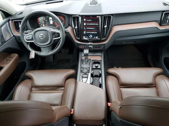 Volvo XC60, снимка 8 - Автомобили и джипове - 48014960