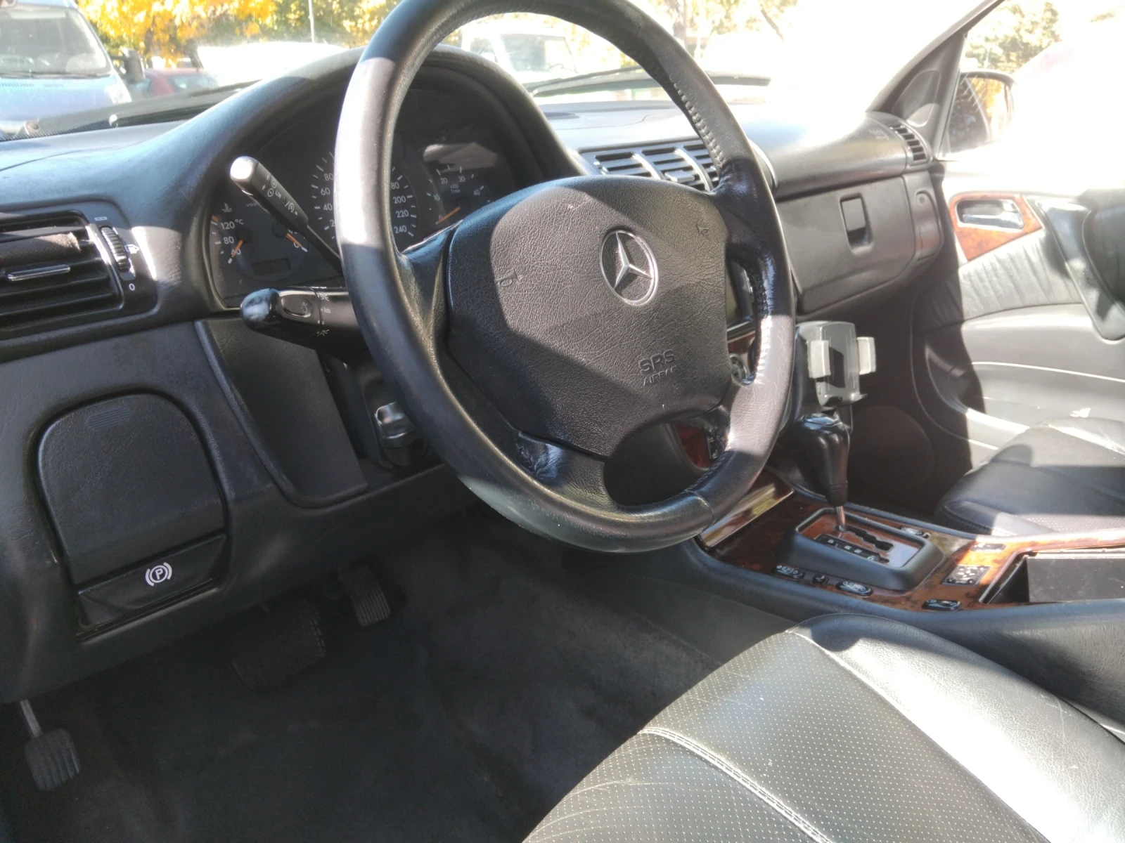 Mercedes-Benz ML 270  - изображение 2