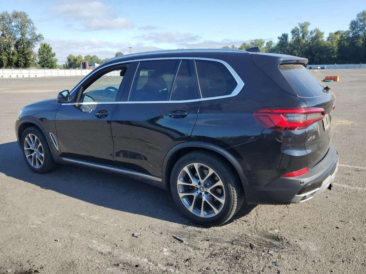 BMW X5 XDRIVE40I - изображение 2