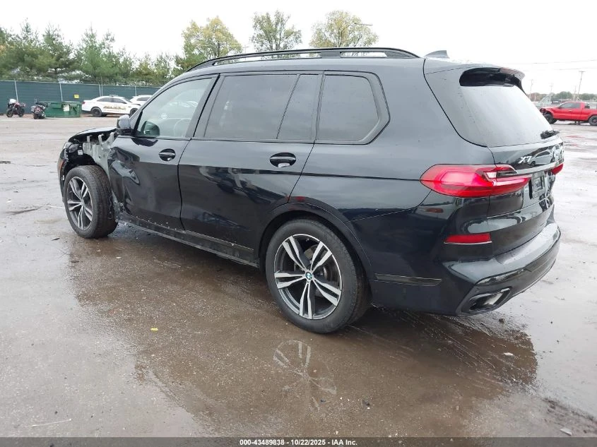 BMW X7 2021 BMW X7 XDRIVE40I - изображение 9