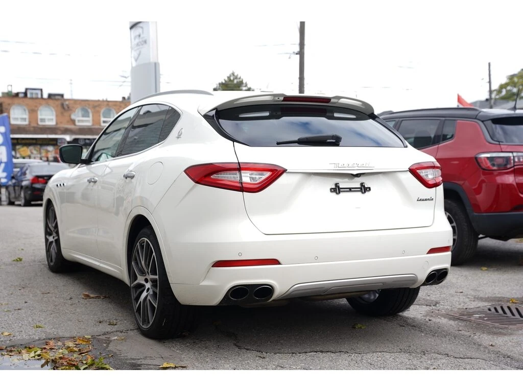 Maserati Levante * S / AWD/ LEATHER/ PANOROOF/ RED INSIDE * CARFAX  - изображение 8
