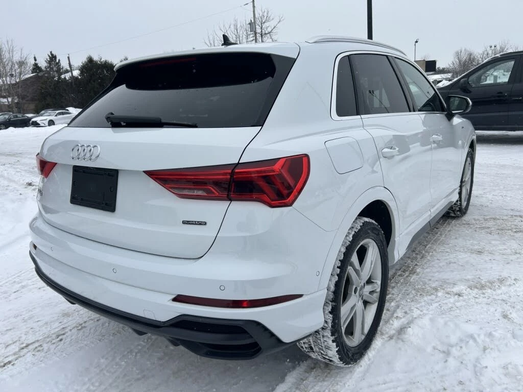 Audi Q3 Prestige S Line* 45TFSI* АвтоКредит* (ЦЕНА ДО БГ) - изображение 2