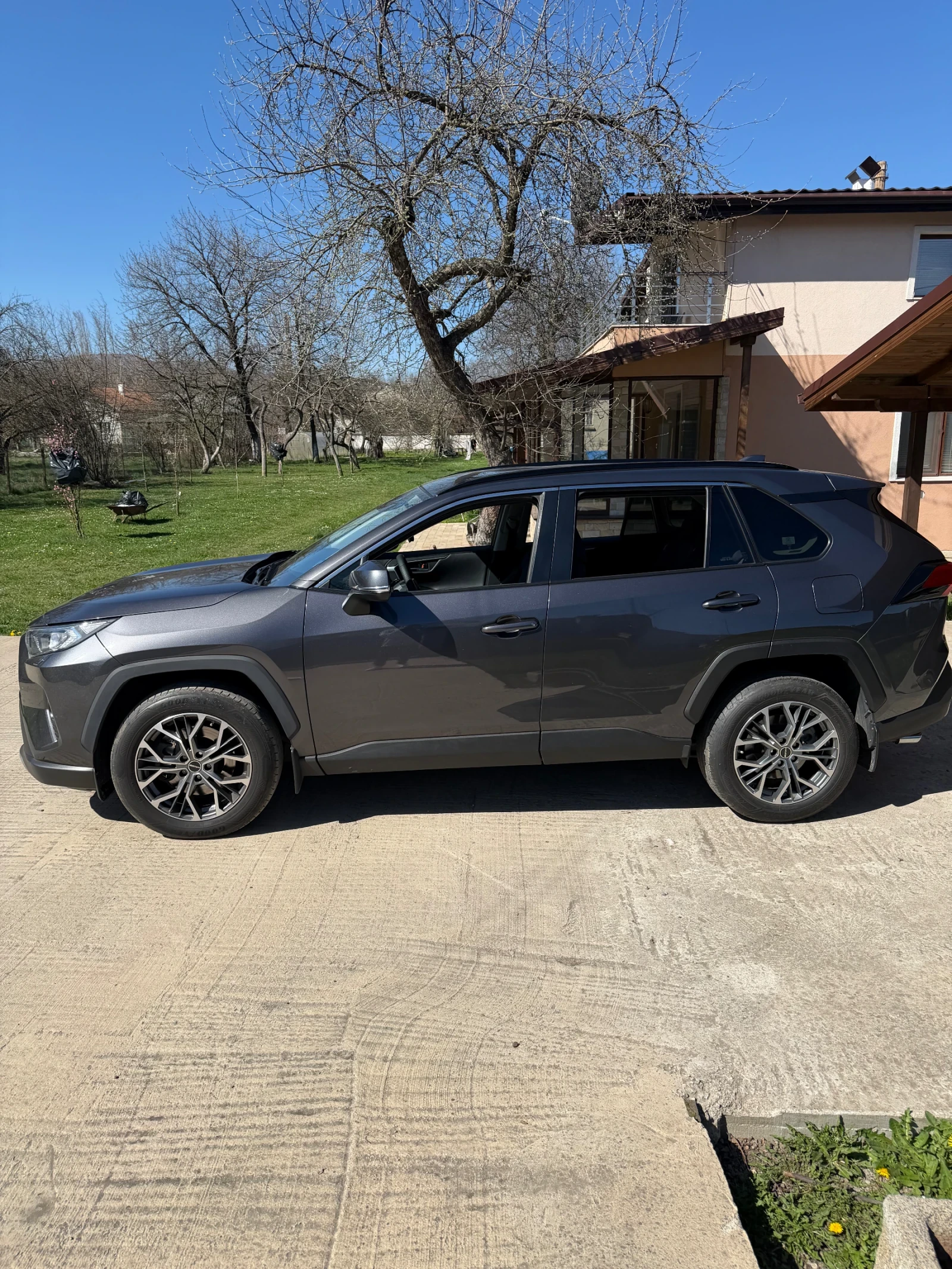 Toyota Rav4, снимка 2 - Автомобили и джипове - 54134955