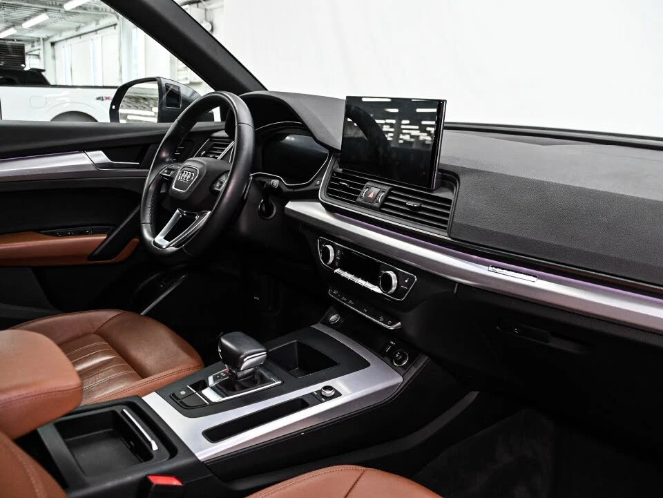 Audi Q5 PANORAMA| ПАМЕТ| АМБИЕНТ| ПОДГРЕВИ| , снимка 10 - Автомобили и джипове - 54290014