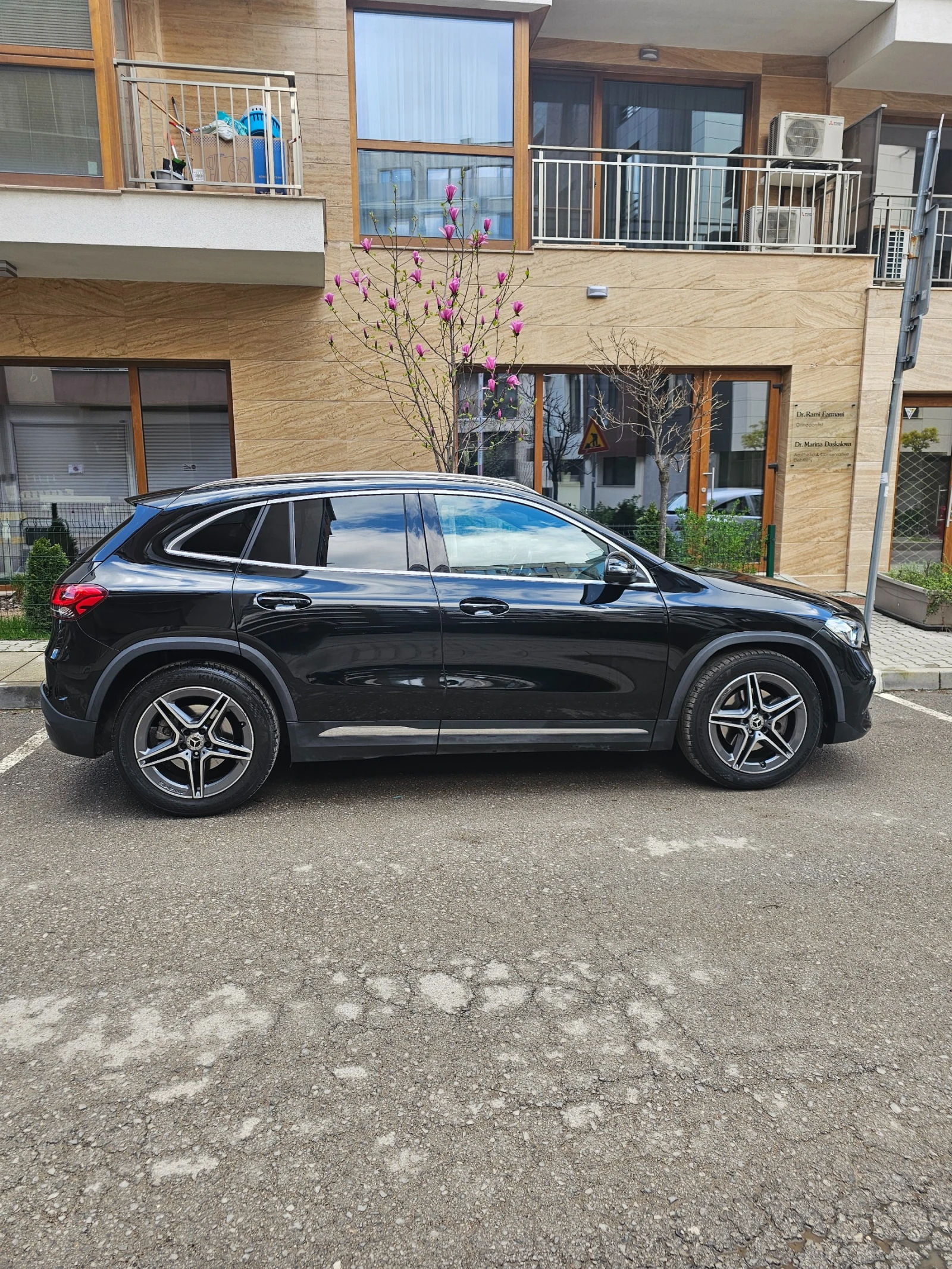 Mercedes-Benz GLA 250 АМG 4 Matic, снимка 3 - Автомобили и джипове - 54296578