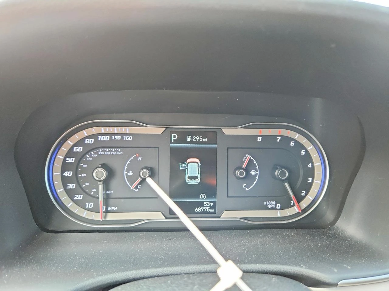 Hyundai Tucson 2.5l Sel, снимка 9 - Автомобили и джипове - 54336753